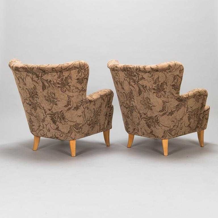 Ilmari Lappalainen, A pair of 1950's 'Laila' armchairs for Asko, Finland.