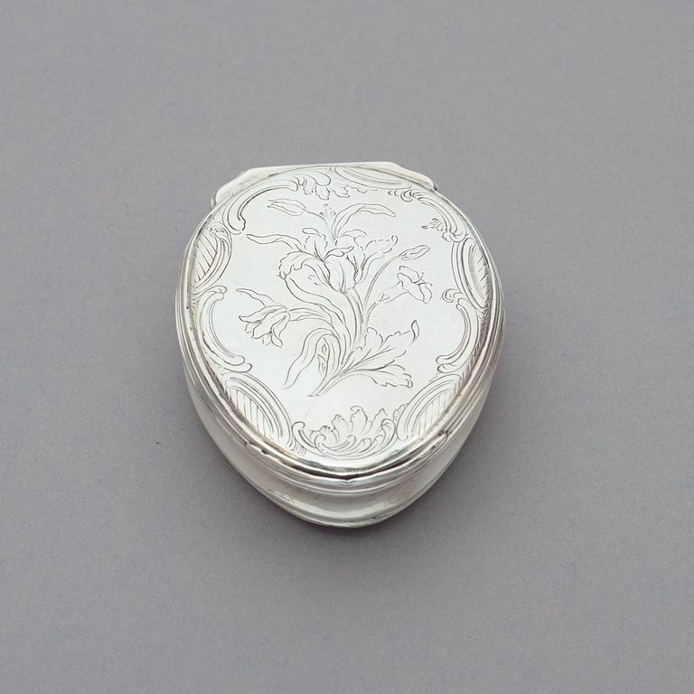 A Swedish 18th century parcel-gilt snuff-box, marks of Jacob Lampa, Stockholm 1759.