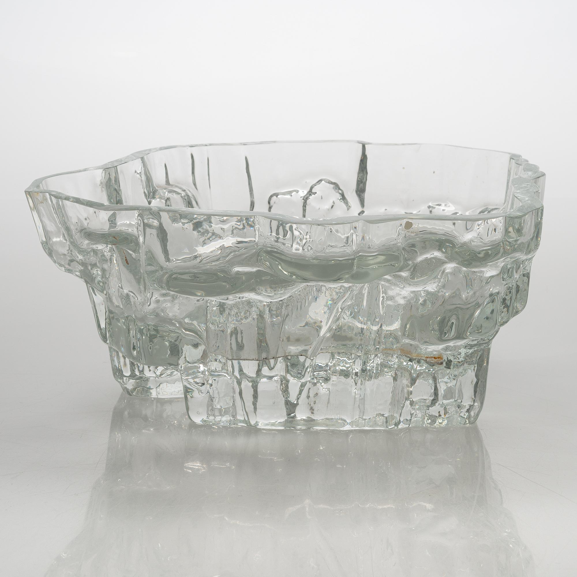 Tapio Wirkkala, An early 1970s 'Inari' bowl signed, Tapio Wirkkala -3543.