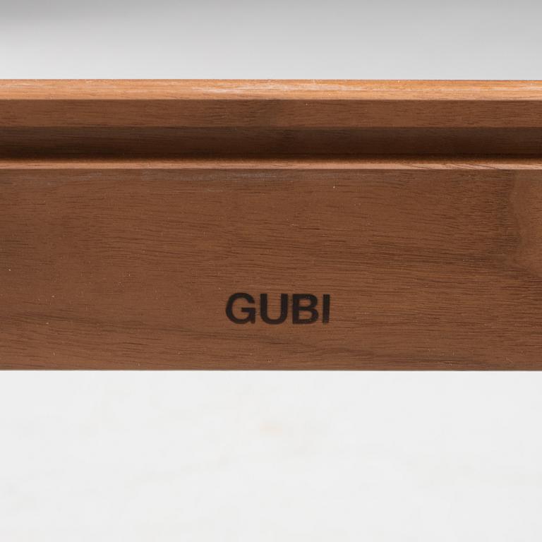 Matbord "S-table", Gubi, samtida.