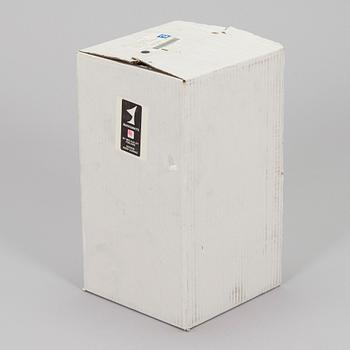 Eero Aarnio, pöytävalaisin, "Nukkumatti, Melaja Oy 2010.