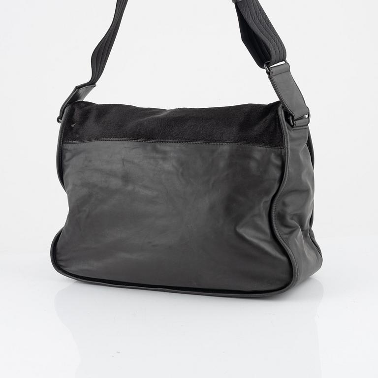 Bottega Veneta, väska "Gardena Messenger bag".