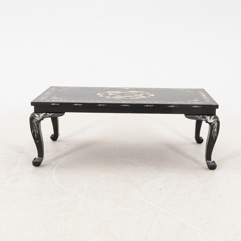 A Chinese lacquered coffee table later part of the 20th century.