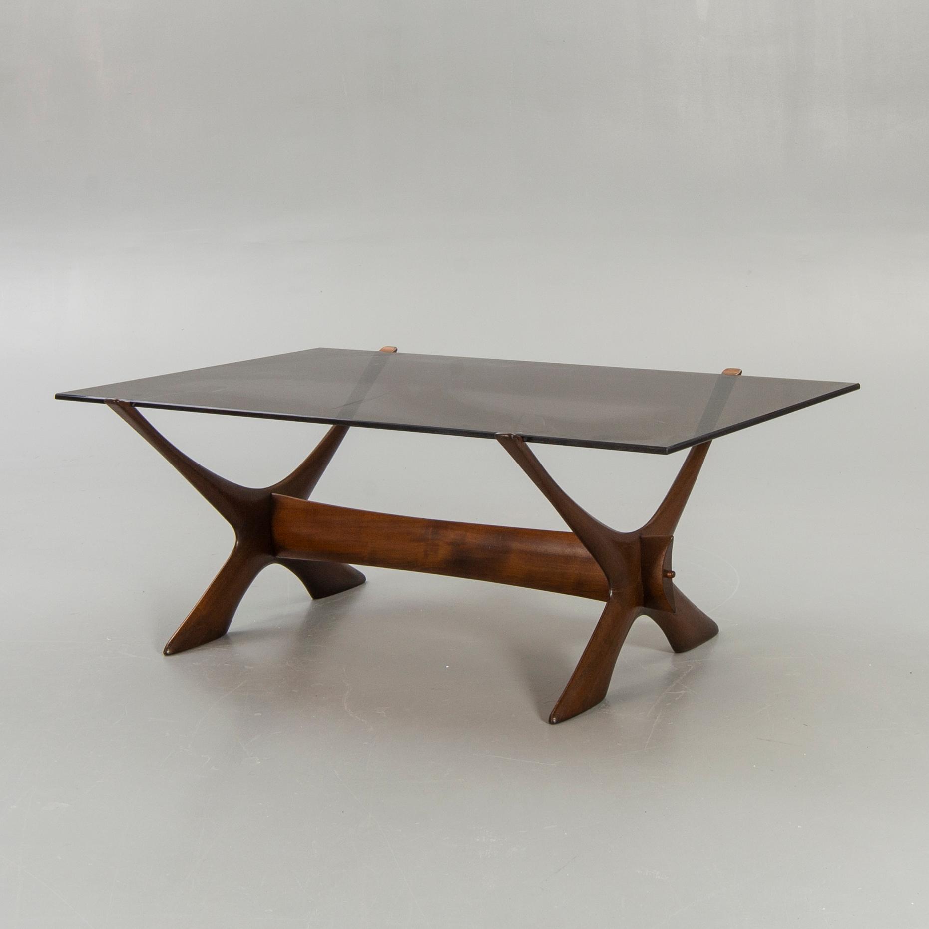 Fredrik Schriever-Abeln, soffbord, "nr 9", Örebro Glasindustri, modell lanserad 1967.