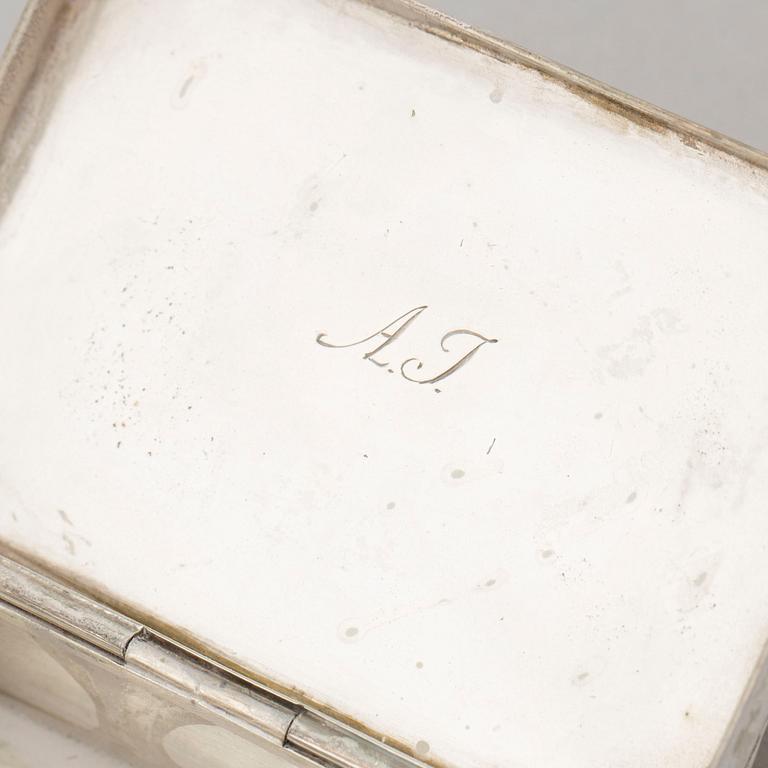 GEORG JENSEN, an 830/1000 silver box, Copenhagen, Denmark, 1915-27.