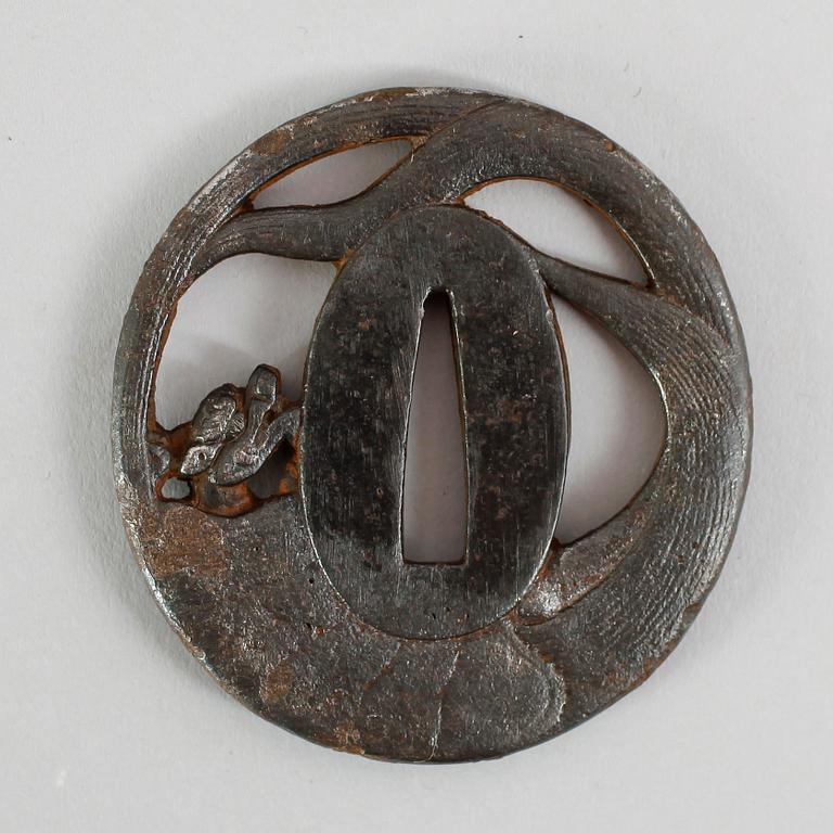 TSUBA, järn, Japan, 1800-tal.