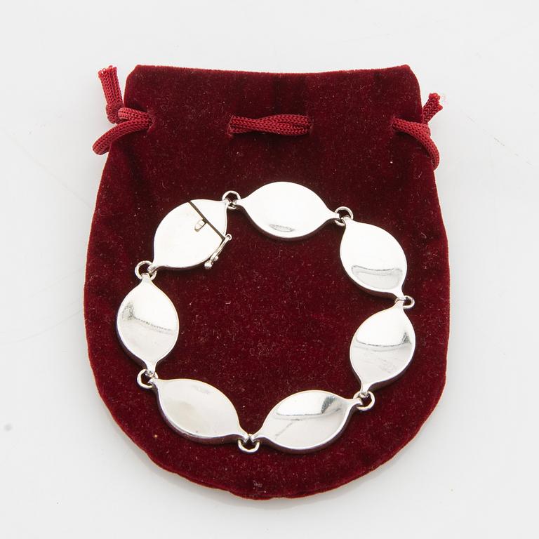 Georg Jensen, Bracelet model no. 171, sterling silver, Denmark.