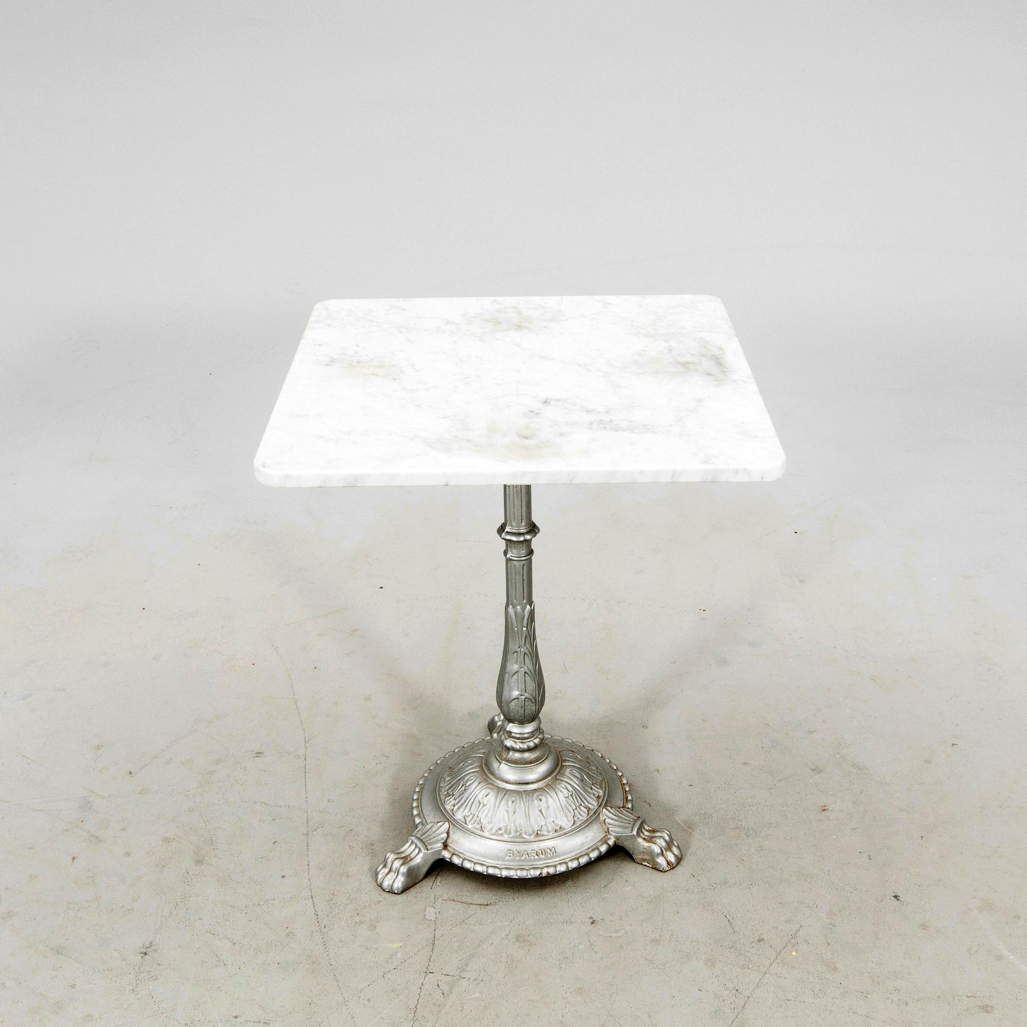 Cafébord Byarums bruk sent 1900-tal.