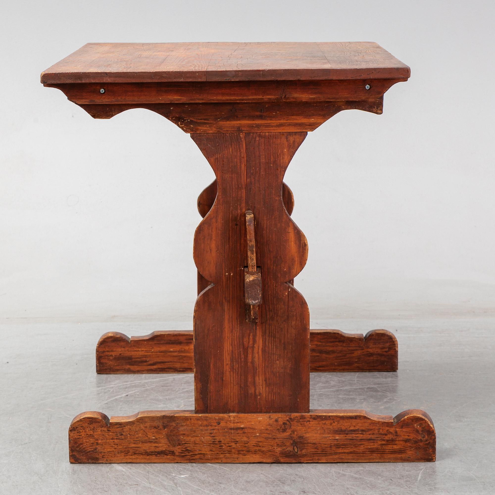 BOCKBORD, 1800-tal, kunglig proveniens.