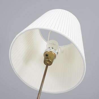 GOLVLAMPA, mässing, 1900-talets andra kvartal.