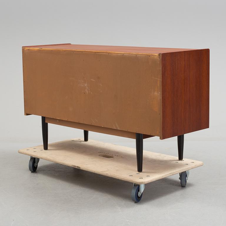 NILS JONSSON, sideboard, "Trio", Troeds, Bra Bohag, Bjärnum, 1900-talets andra hälft.