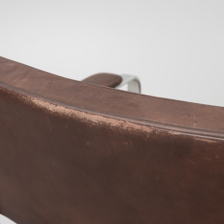 Karl Erik Ekselius, armchairs, a pair, "Mondo", JOC.