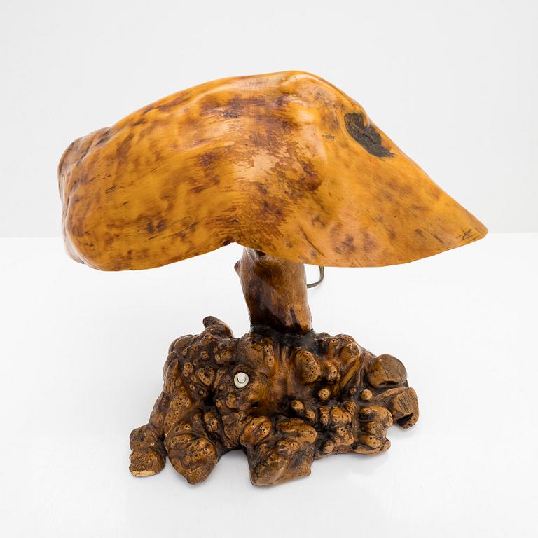 A Finnish 1940s burl table light, Rukajärvi 1943.