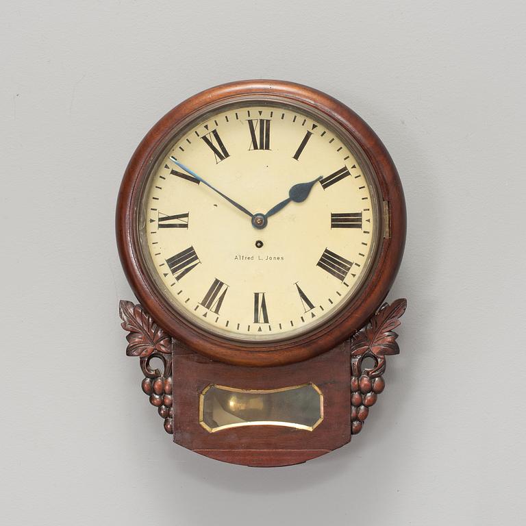 VÄGGUR, märkt Alfred L Jones, 1800-talets slut.