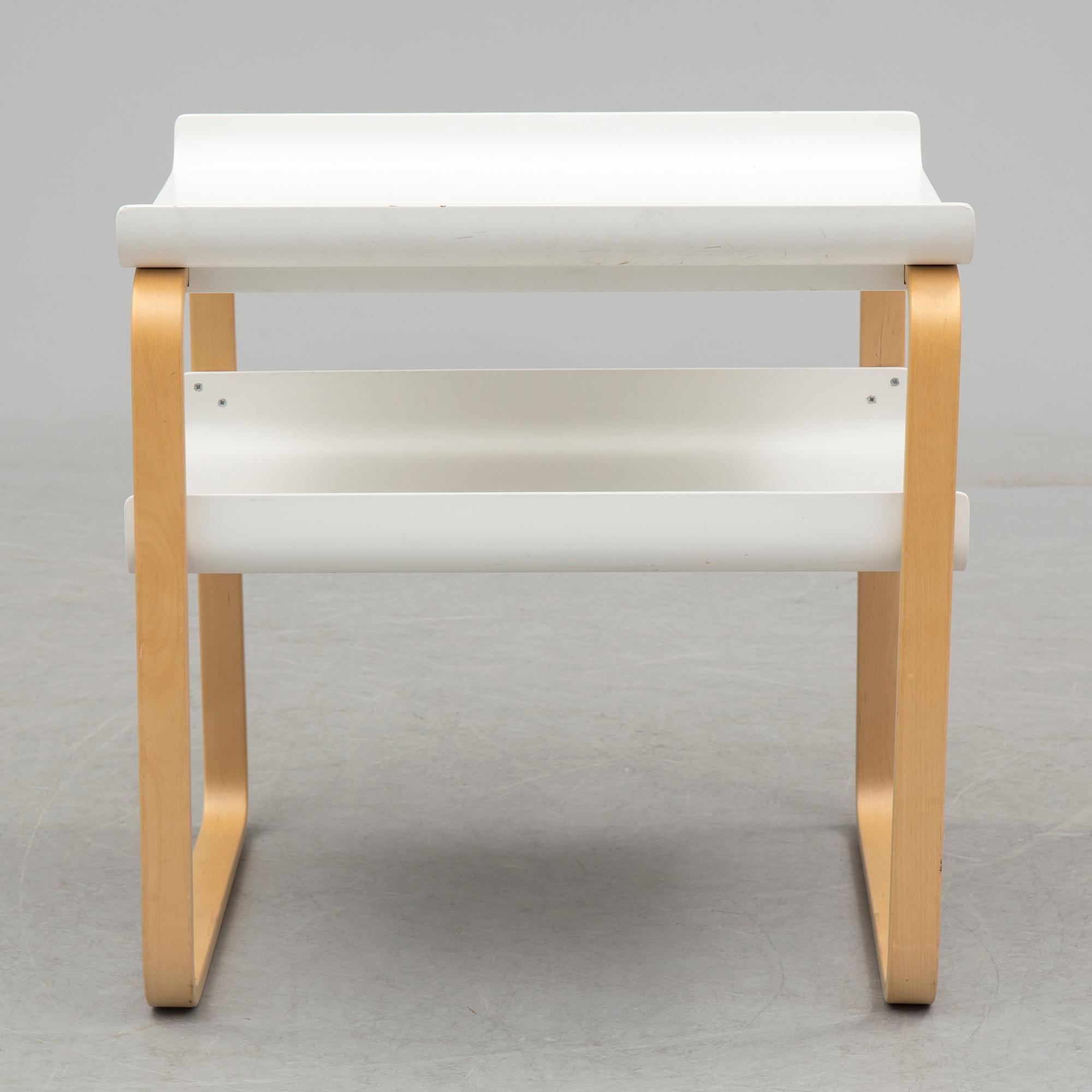 ALVAR AALTO, lampbord, modell 915, Artek.