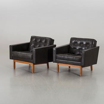 A PAIR OF KARL-ERIK EKSELIUS LOUNGE CHAIRS, JOC Vetlanda, Sweden.