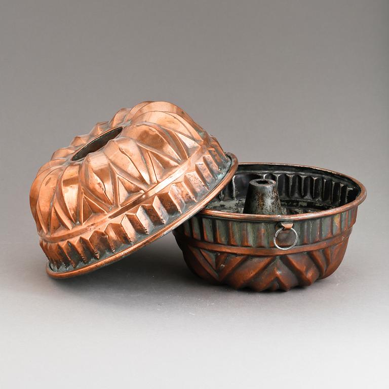 ALADÅBFORMAR, 2 st, koppar, 1800-tals.