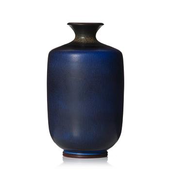 Berndt Friberg, a stoneware vase, Gustavsberg studio, Sweden 1967.