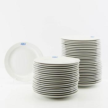 Service 85 dlr "Abu" "Record" Uppsala Ekeby/Rörstrand second half of the 20th century porcelain.