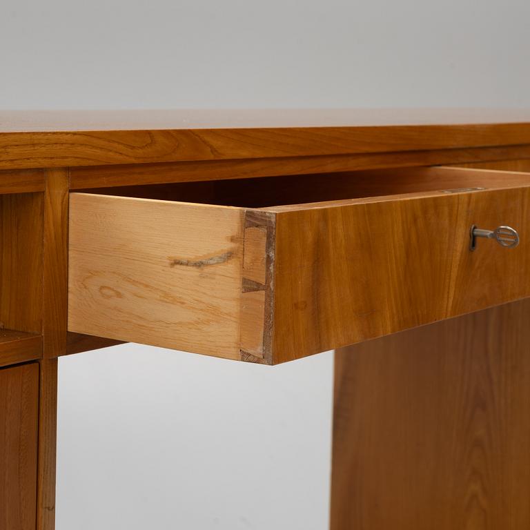 Sideboard/skrivbord, 1930/40-tal.