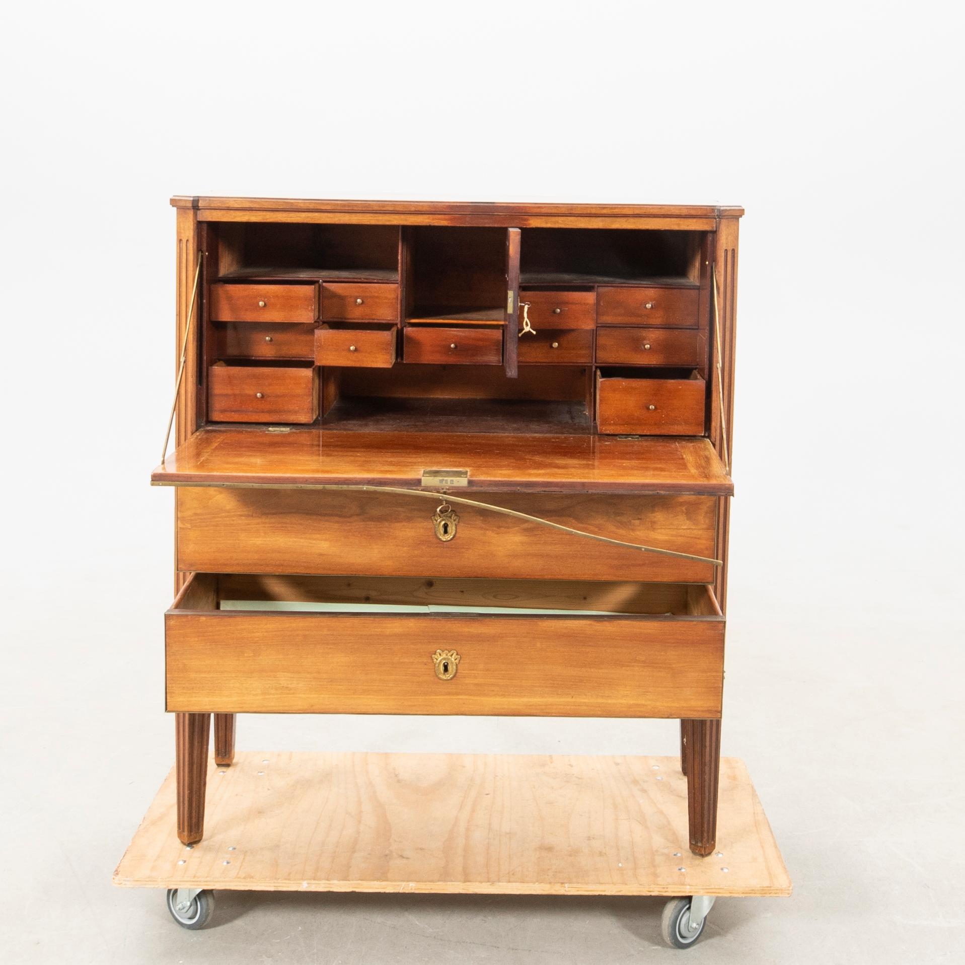Secretary, Sengustavian, first half of the 19th century.