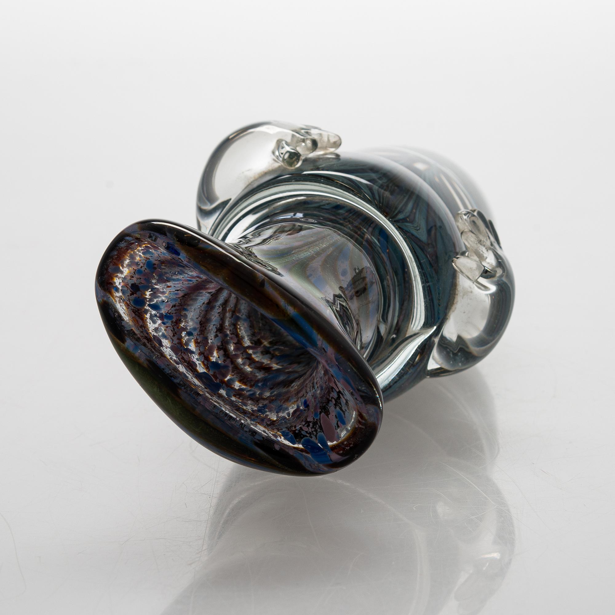 Björn Weckström, a glass caraf, signed Björn Weckström Nuutajärvi Notsjö -77.