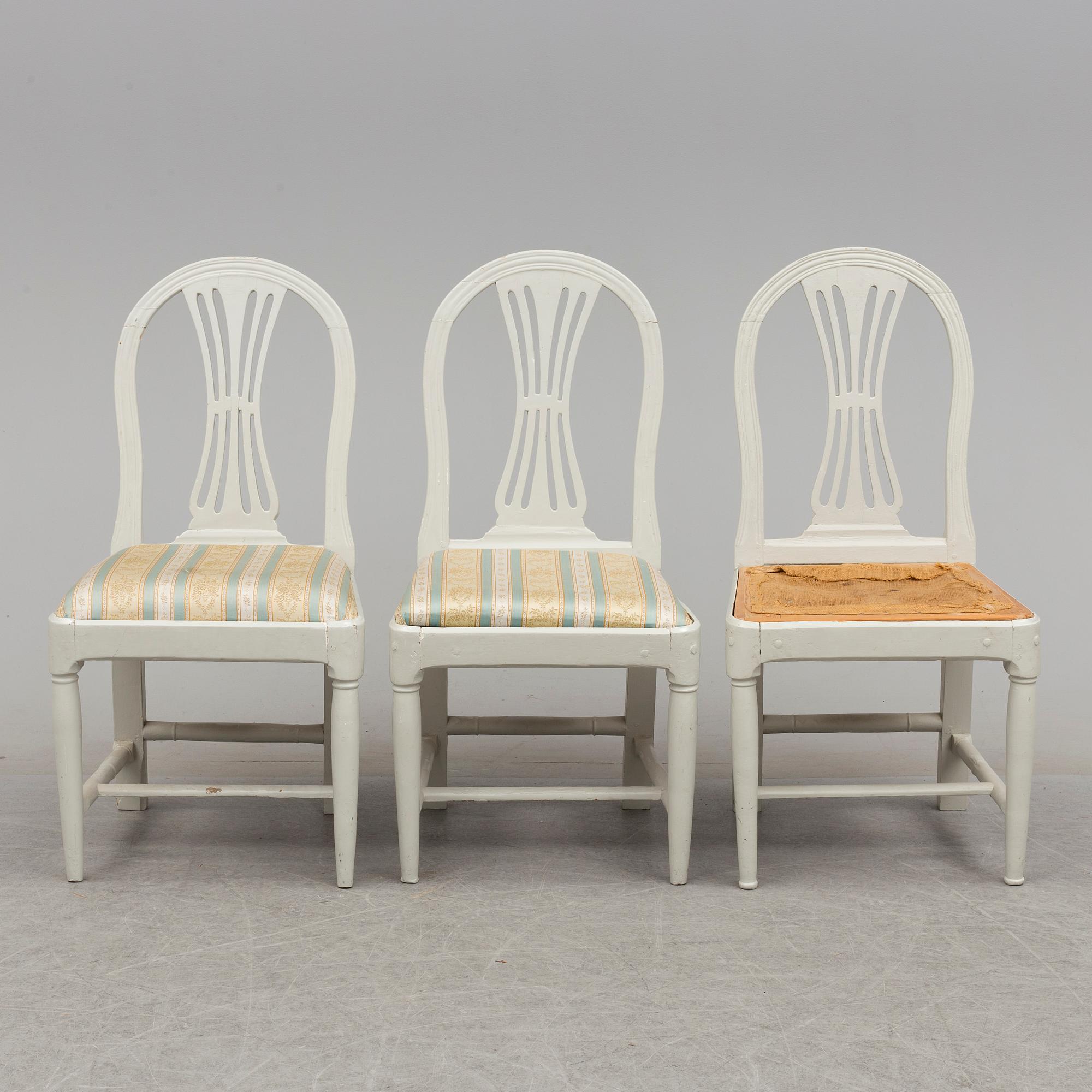 A set of three chairs from around year 1800.