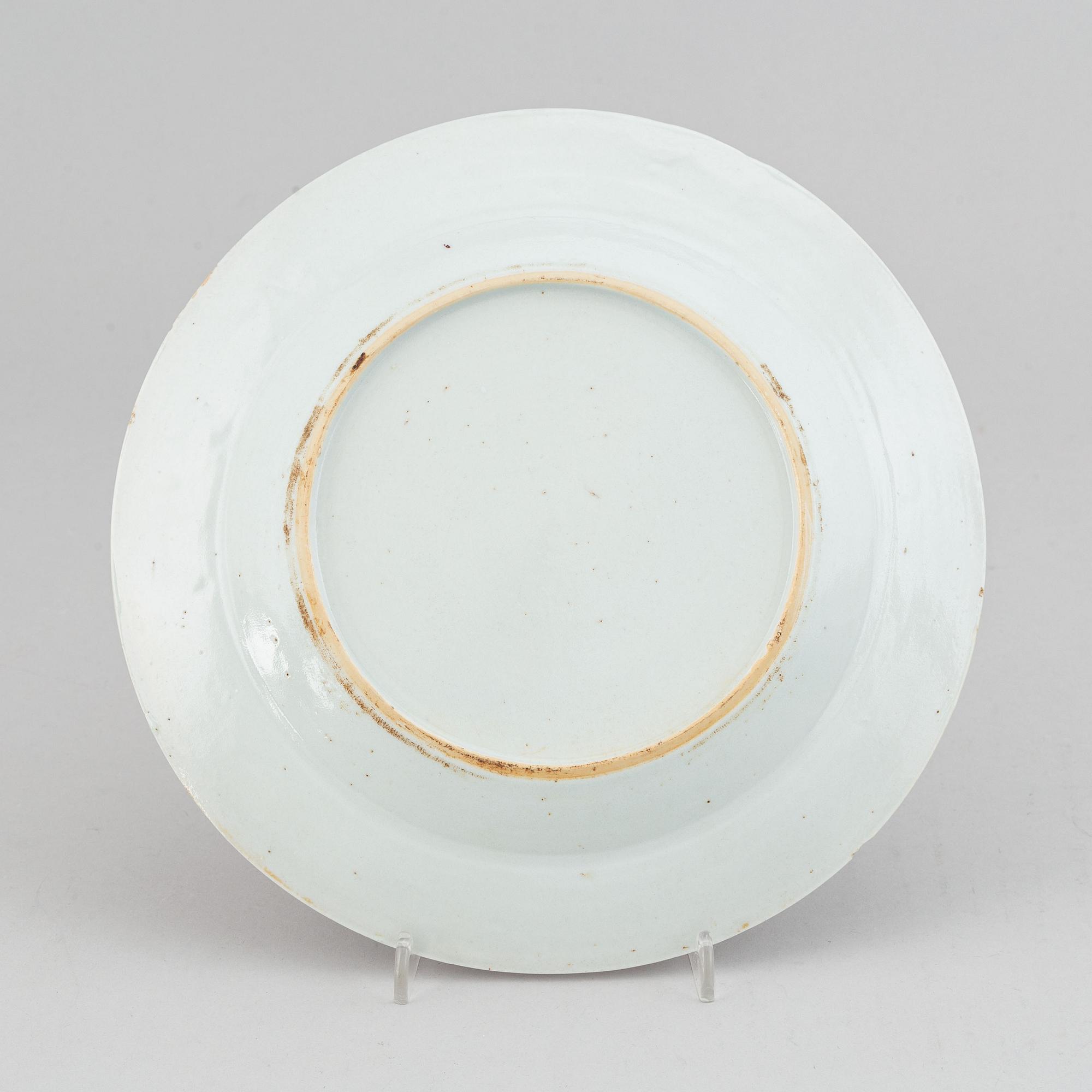 A part famille rose dinner service, Qing dynasty, Qianlong (1736-95).