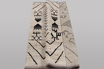 A rug, Morocco, Berber, ca 232 x 162 cm.