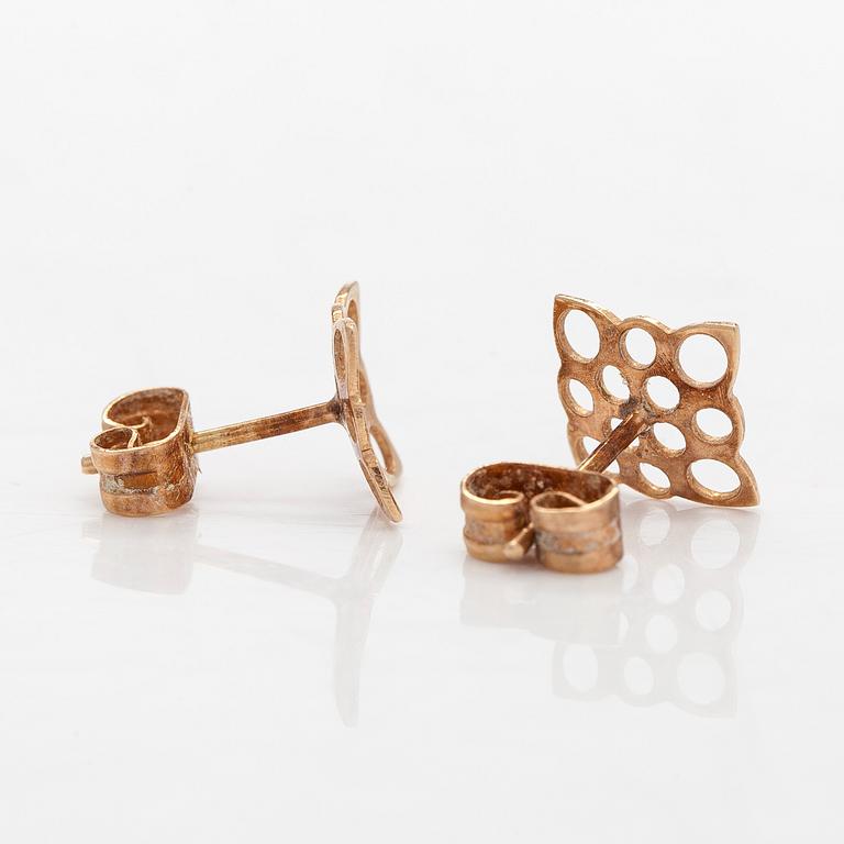 Liisa Vitali, earrings, a pair, 'Lace. in 14K gold.