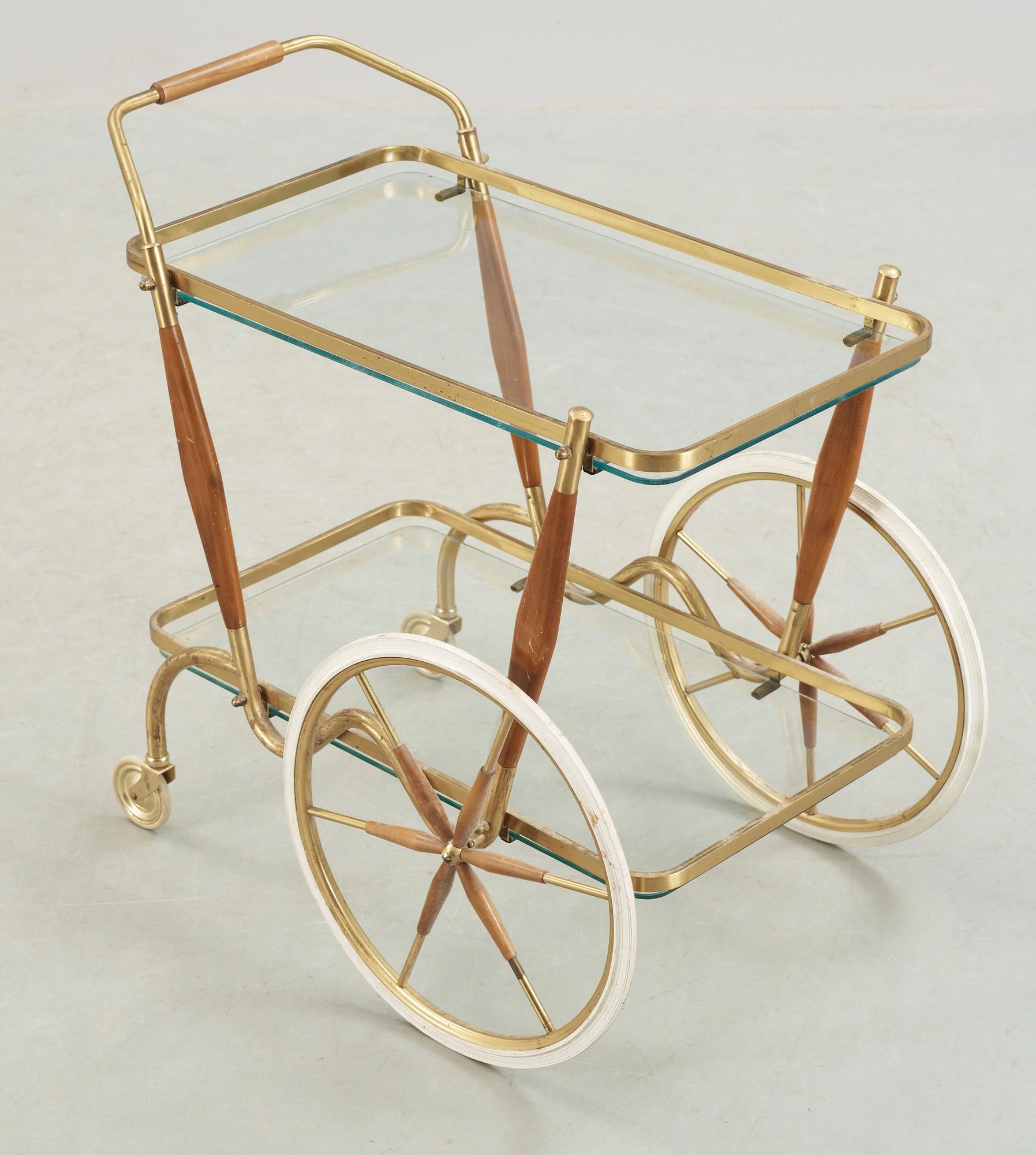 SERVERINGSVAGN, omkring 1900-talets mitt.