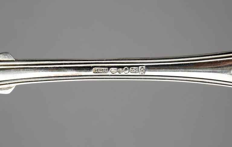 BESTICKSUPPSÄTTNING, 43 delar. Silver. Bla CG Hallberg, Stockholm 1945. Tot ca 2490 g.