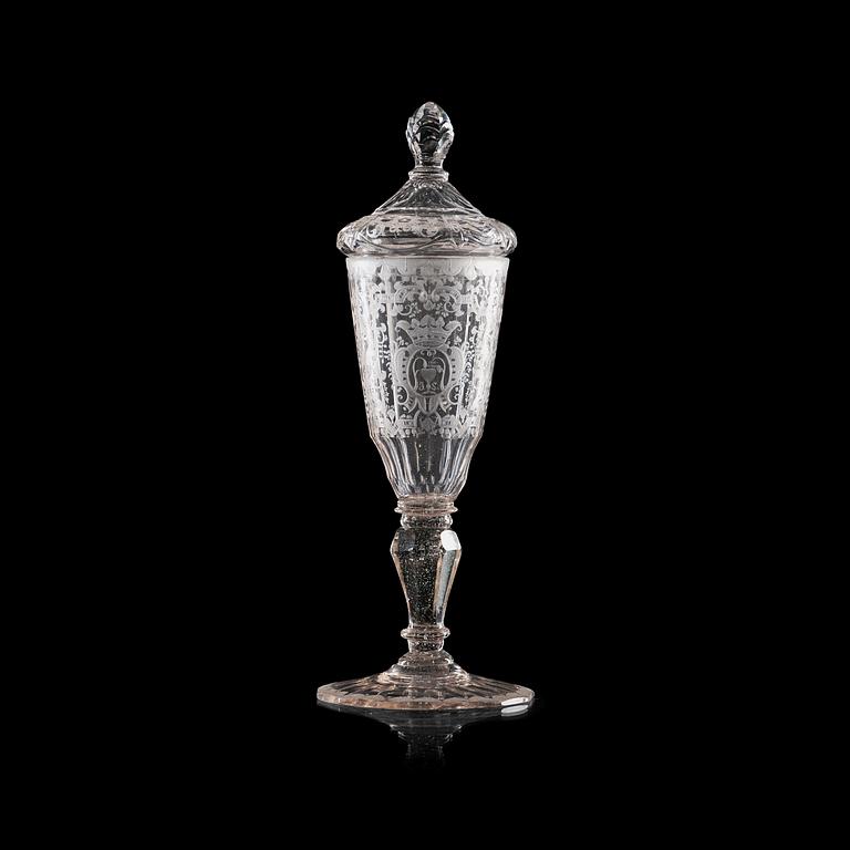 POKALGLAS med LOCK. Böhmen, 1700-tal.