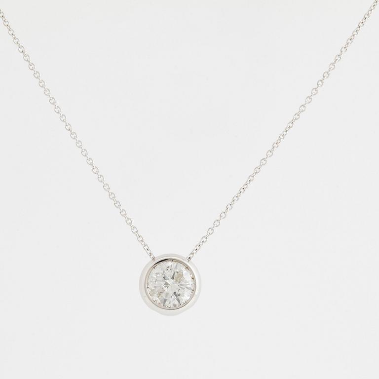 HALSBAND, med briljantslipad diamant 1,02 ct.