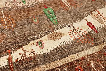 A Khorjin carpet, c. 306 x 258 cm.