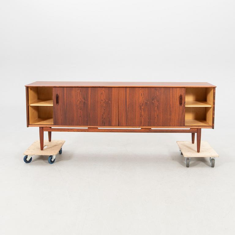 Nils Jonsson sideboard "Cortina" Troeds Möbelfabrik, Bjärnum 1900-talets senare del.