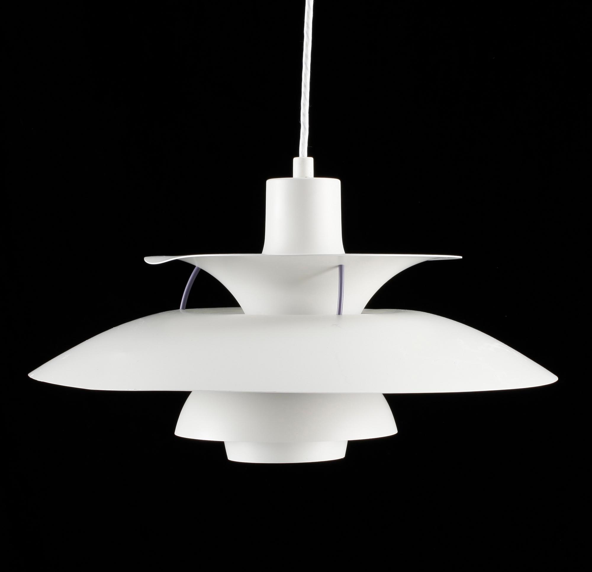 TAKARMATUR, PH-lampa. Poul Henningsen för Louis Poulsen. Diam 50.
