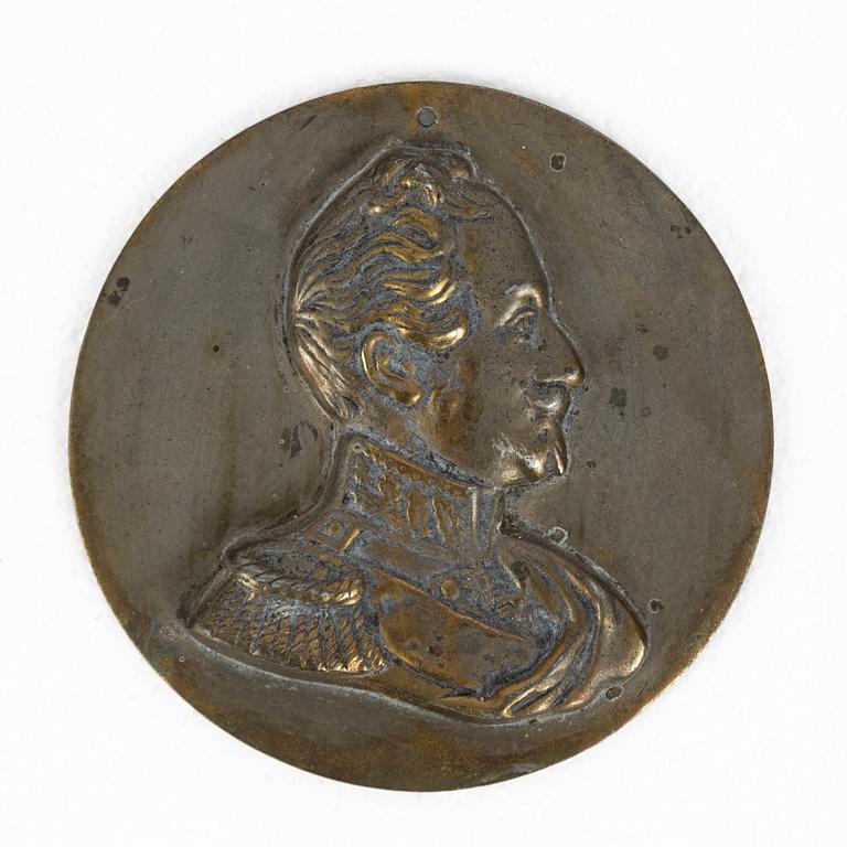 Monarchs and regents of Sweden, twenty metal portrait medallions, 19th20th century.