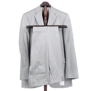 TIGER OF SWEDEN, a men´s grey and silver pinstriped suit with jacket and pants, size 50.