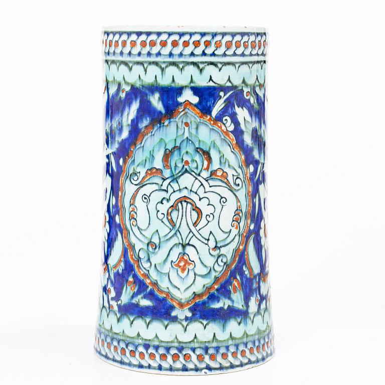 Stop, glaserat lergods, troligen Europa efter Iznik-förlaga, 1800-tal.