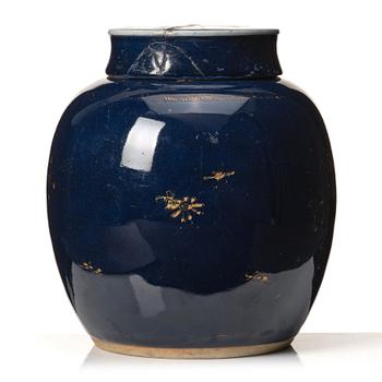 A blue glazed jar with cover, Qing dynasty, 18th Century.