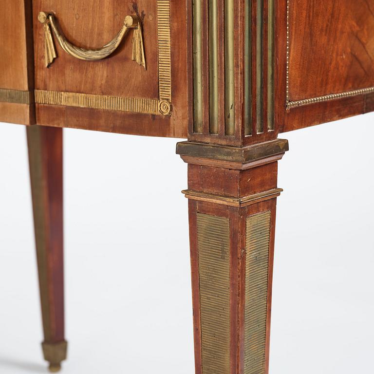An Imperial dressing table by David Roentgen (master 1780-1807) Neuwied ca 1785-1790, Louis XVI.