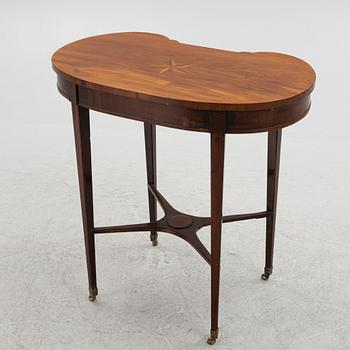 Damarbetsbord,  1800-tal.