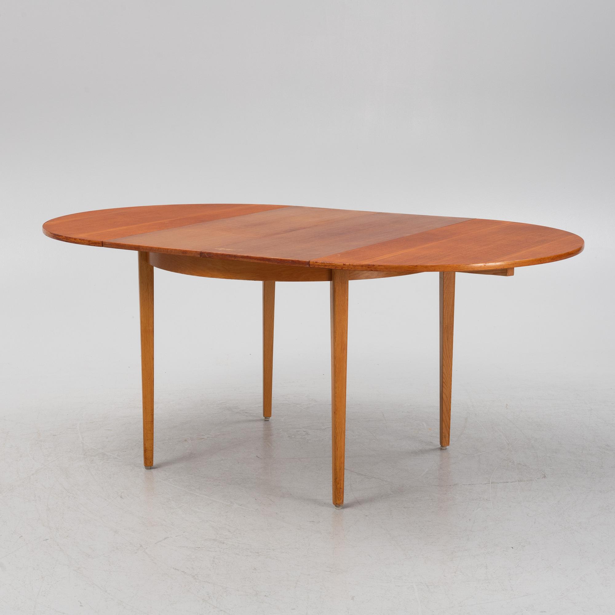 A dining table, 1950s/60s.