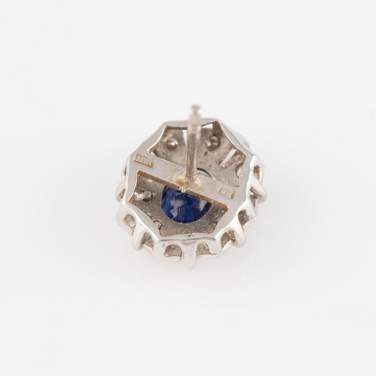 Earrings, one pair, Strömdahl, carmosé, 18K white gold with sapphires and brilliant-cut diamonds.