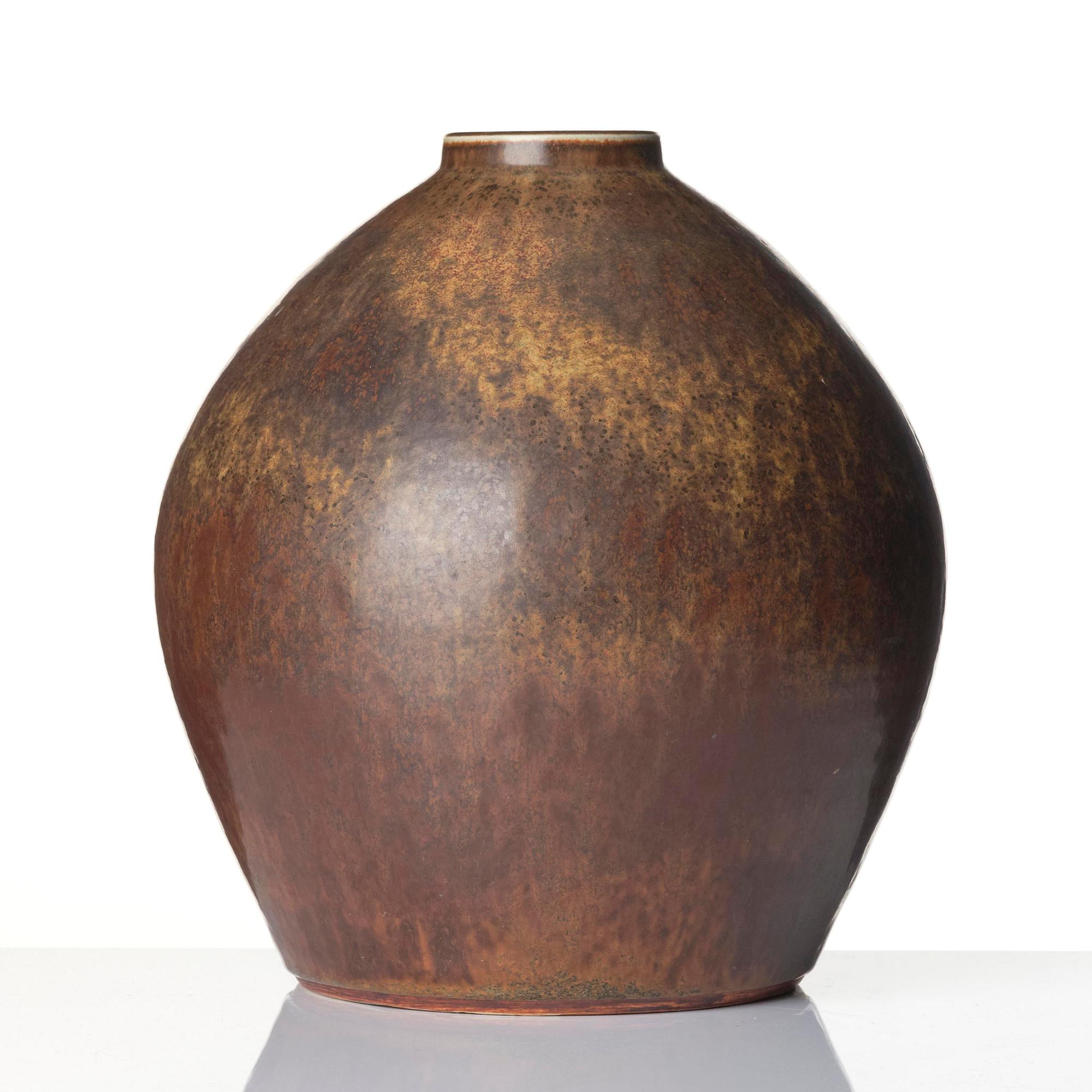 Carl-Harry Stålhane, a unique stoneware vase, Rörstrand Sweden 1965.