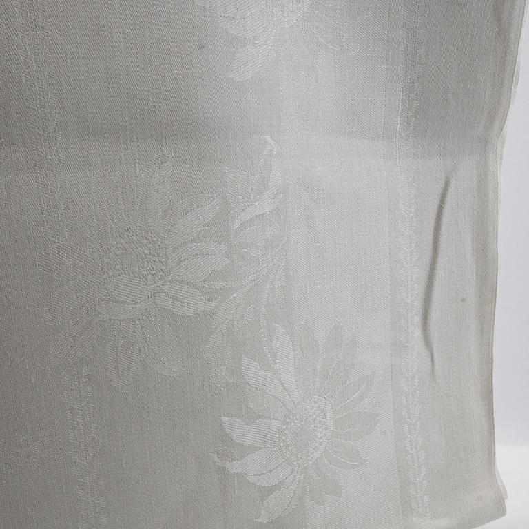 Tablecloths 4 pcs early/mid 20th century damask.