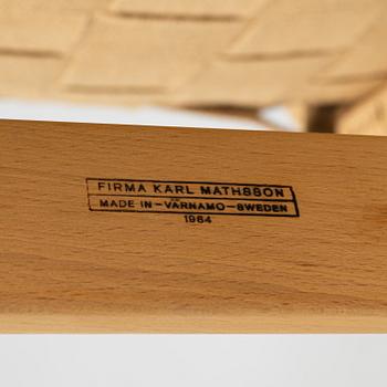 Bruno Mathsson, vilfåtölj, "Pernilla 3", Firma Karl Mathsson, Värnamo, daterad 1964.
