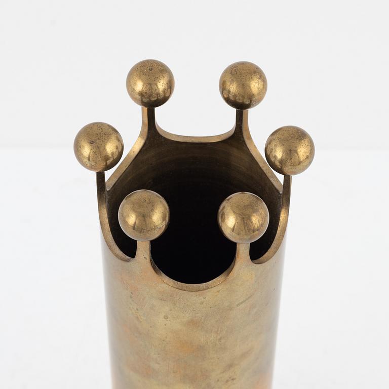 Pierre Forssell, a vase, Skultuna.