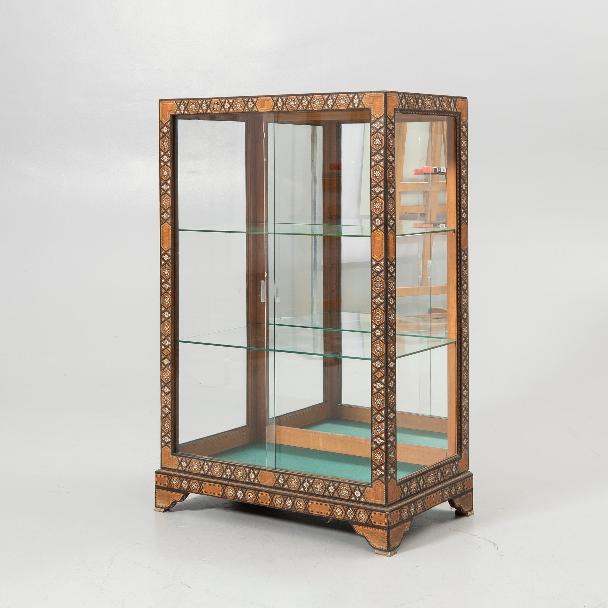 Display cabinet, probably Syria, 20th century.
